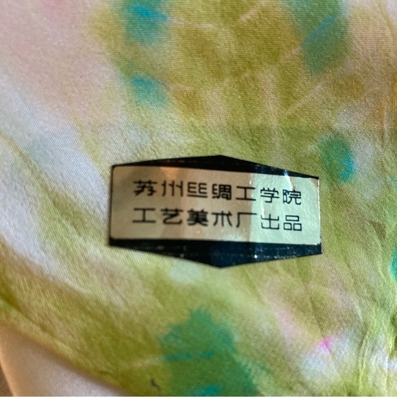 SCARF 100%  Silk Scarf Suzhou Silk Institute - Picture 5 of 6